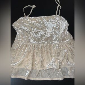 American Eagle Ivory/Cream Velvet Babydoll Ruffle Edge Tank Size Large EUC